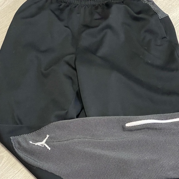 Jordan Flight Team Basketball Black and Gray Joggers - Picture 3 of 10